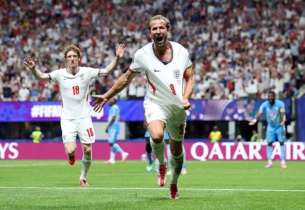 Watch: Captain Harry Kane scores stunner to single handedly take England to Round of 16